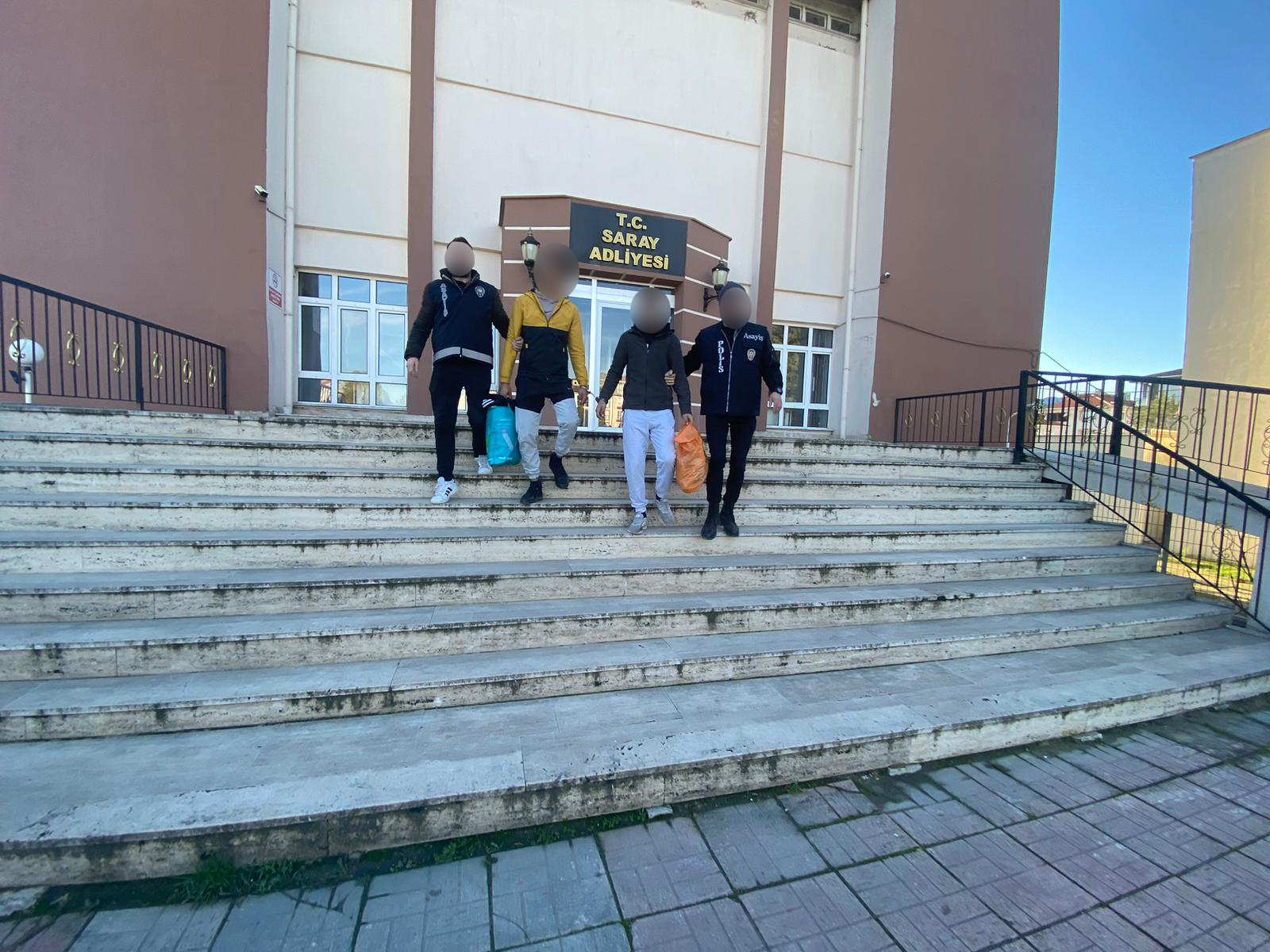 Titiz Çalışma Sonucu Polis Hırsızları Yakaladı