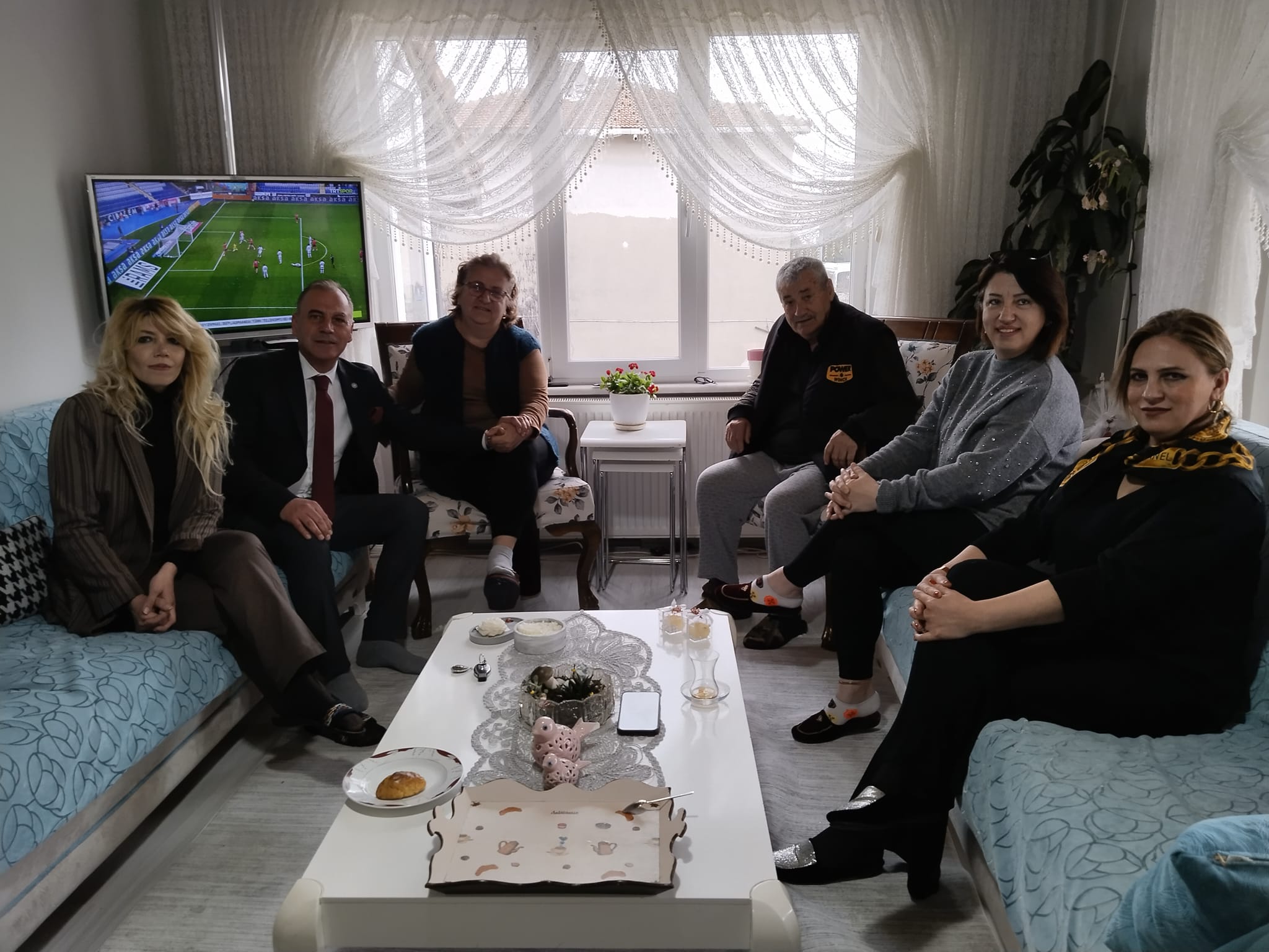 Başkan Güntay Hafta Sonu Kapı Kapı Dolaştı!