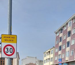 Güntay İl Başkanı ve Büyükşehir Adayı ile Pazarı ve Esnafı Gezdi