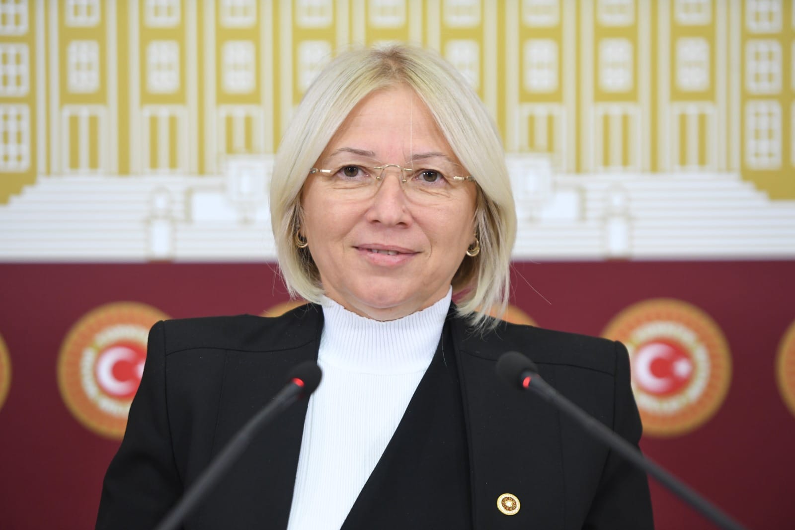 CHP TEKİRDAĞ MİLLETVEKİLİ NURTEN YONTAR’IN 23 NİSAN MESAJI