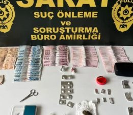 Dolandırıcılıktan aranan zanlı uyuşturucu ile yakalandı