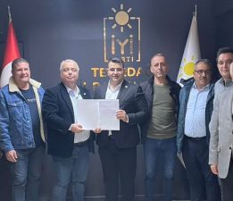 Murat Öztürk yeniden  İYİ Parti ilçe başkanı oldu