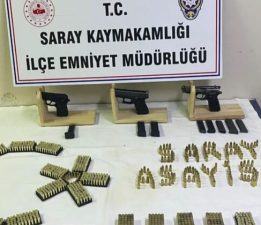Evden Cephanelik Çıktı!