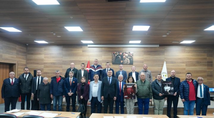 CHP’li Meclis Üyelerinden İmamoğlu’na destek çağrısı