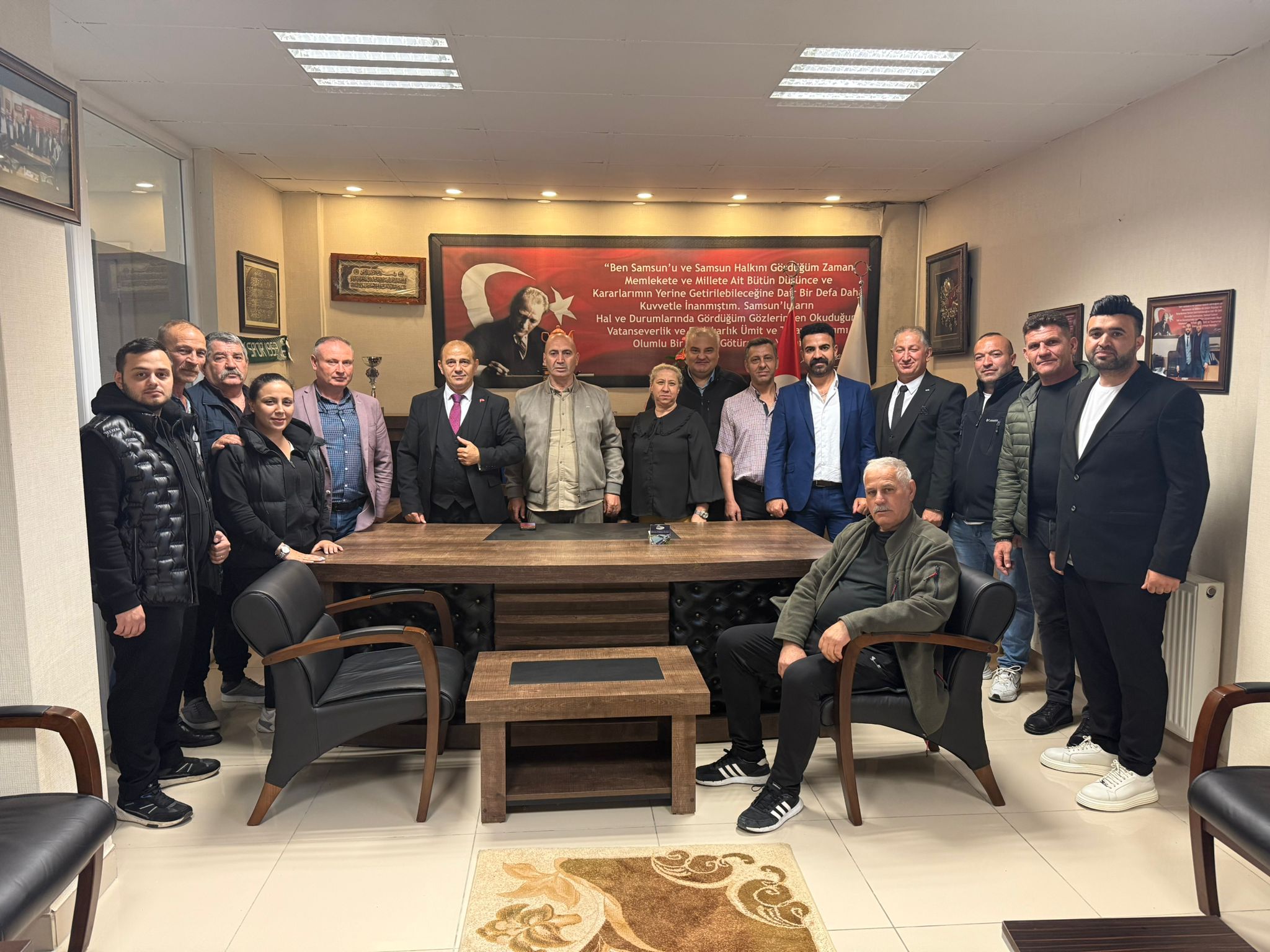 Cumhurbaşkanı Adayı Saray Samsunlular Derneğini Ziyaret Etti